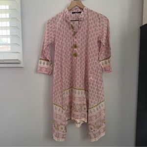 Khaddi 8 Tunic Top Light Pink Floral Print Sheer Flowy 3/4 Sleeve Lightweight
